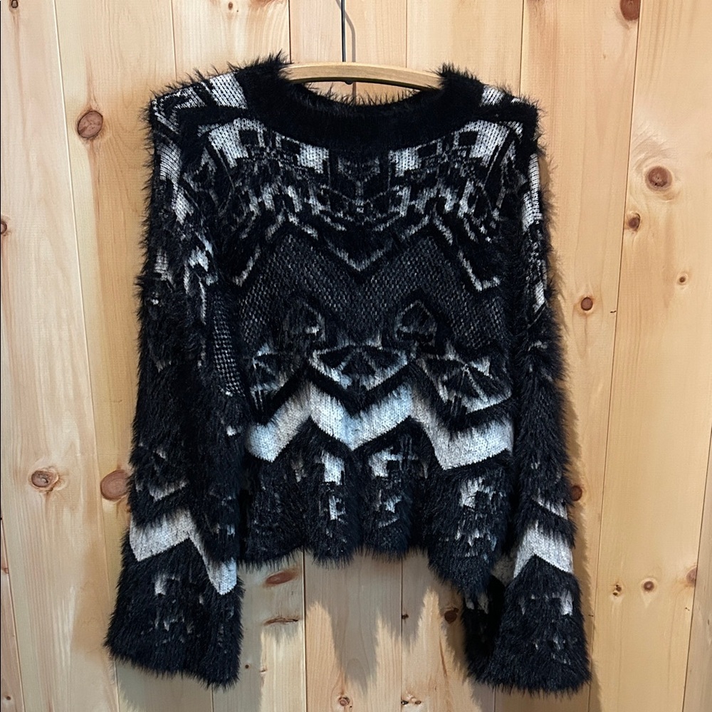 Chic Black and White Women's Sweater